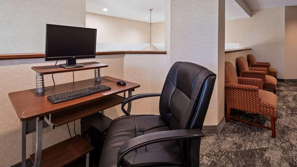 Charlevoix Inn & Suites Surestay Collection By Best Western Fasiliteter bilde