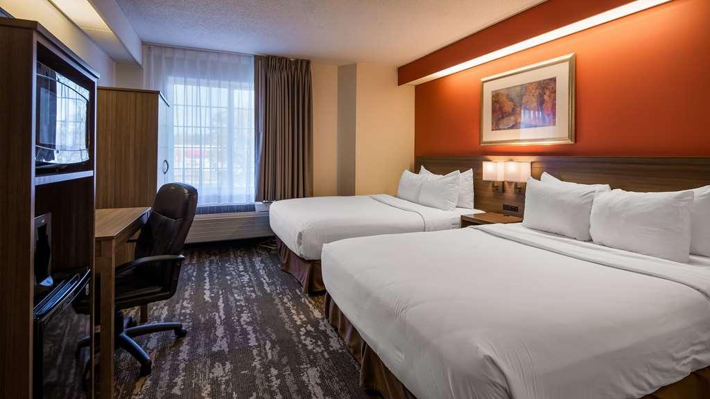 Charlevoix Inn & Suites Surestay Collection By Best Western Rom bilde